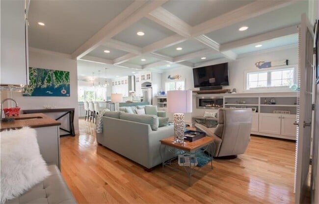 10 Julia Ct