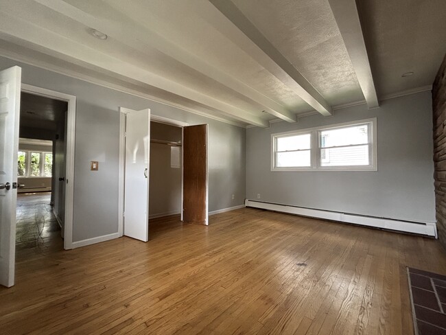 Bedroom - 319 E 1st Ave Unit 1