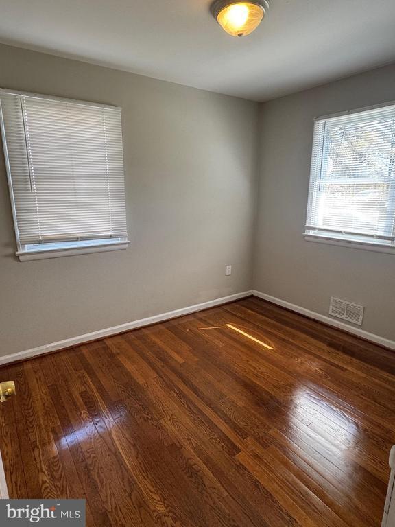 Photo - 9604 49th Ave