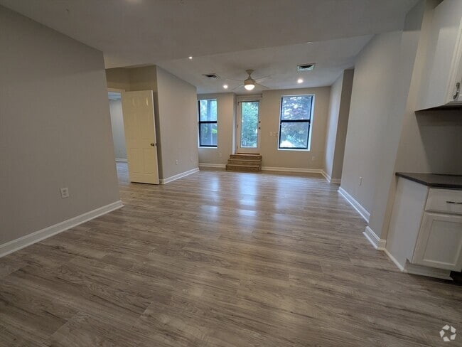 Building Photo - 155 Kendrick Ave Unit 101 Rental