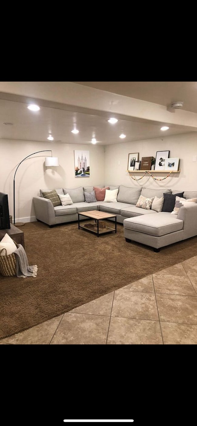 Photo - 550 S 1500 E Unit Beautiful Provo Basement Apartment!