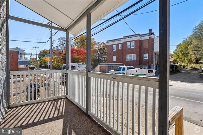Building Photo - 6007 E Wister St Rental