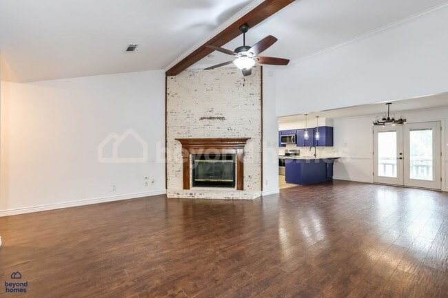 Photo - Updated 3BR Sherwood Home with Huge Fenced Yard