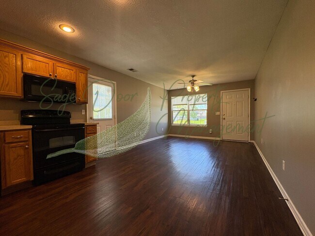 Photo - HOME IN GRAIN VALLEY
