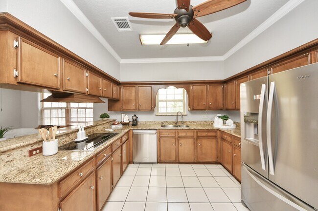 Building Photo - 20626 Chestnut Hills Dr