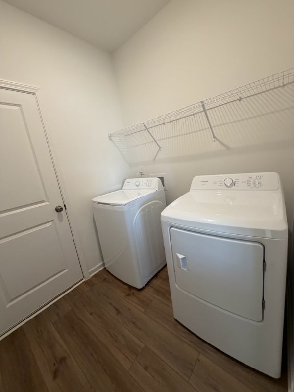 Photo - 133 Rolling Mdw Wy