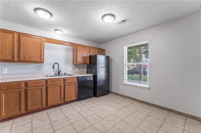 Photo - 3501 SW Landau Ct