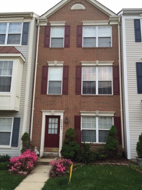 Exterior - 20245 Brookview Sq Townhome