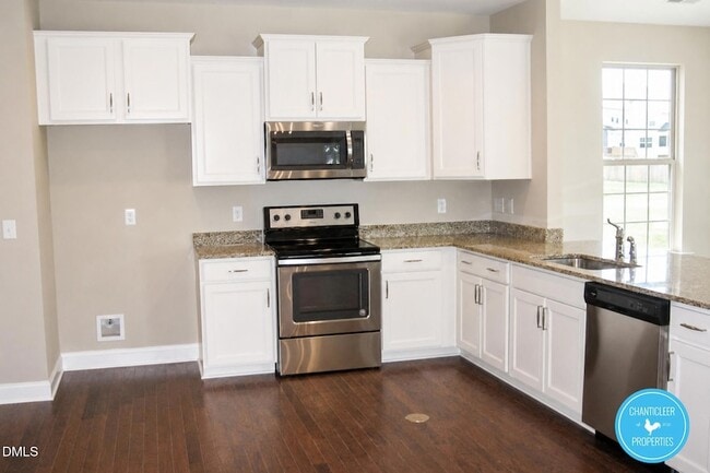 Photo - 2332 Cedar Rock Dr