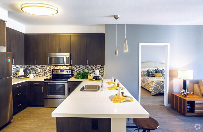 Building Photo - Mio Rental