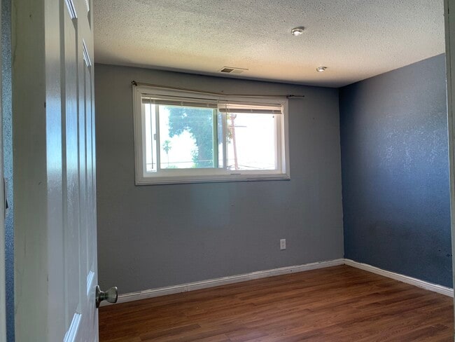 Photo - 1511 Mt Everest Ct