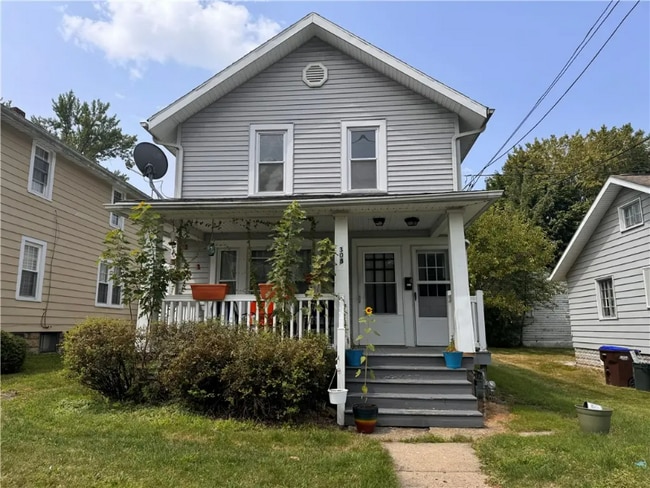 Building Photo - 308 Mc Clure Ave Unit 308 McClure Ave  B