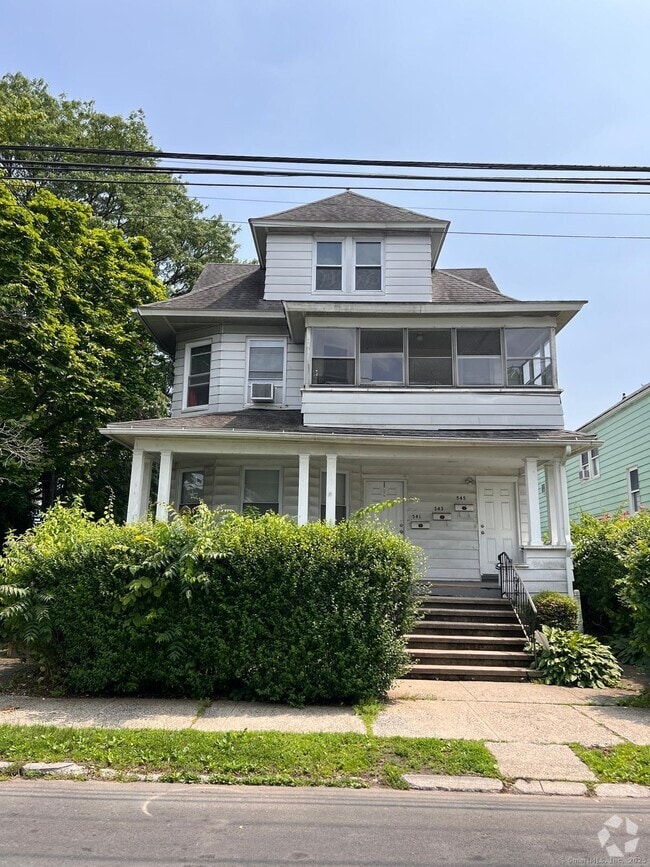 Building Photo - 545 Lincoln Ave Unit 3rd Fl. Rental