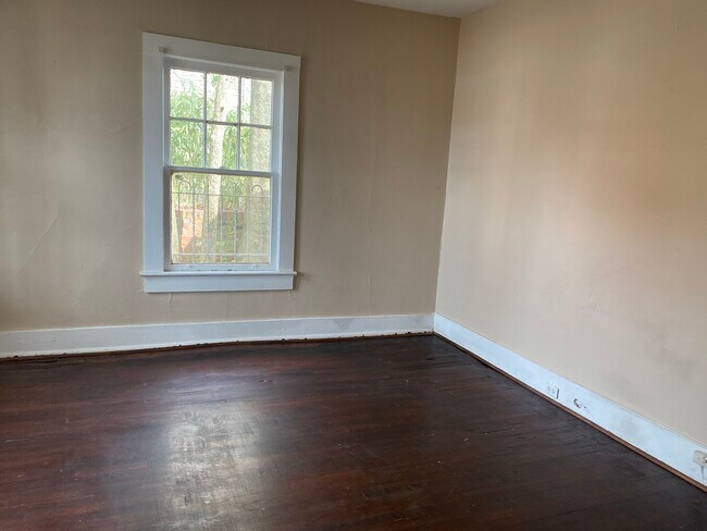 Photo - 1605 13th Ave S