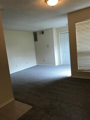 Photo - 9807 Walnut St Unit 303