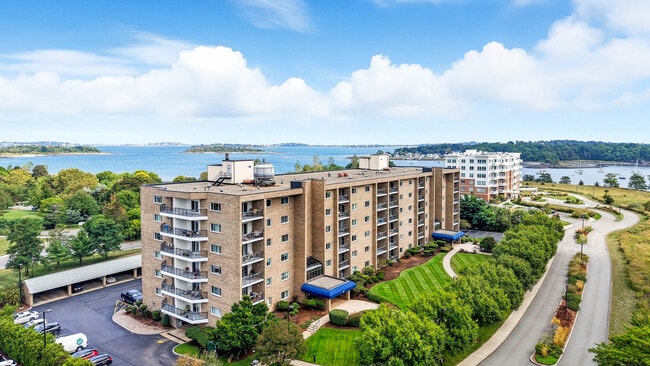 Photo - Eastbay at Weymouthport