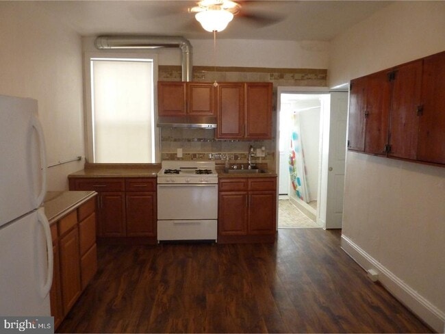 Photo - 428 N 31st St