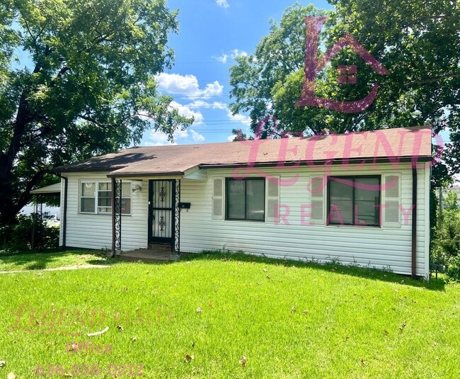 Photo - Welcome to your 3 Bedroom 2 Bathroom home!!