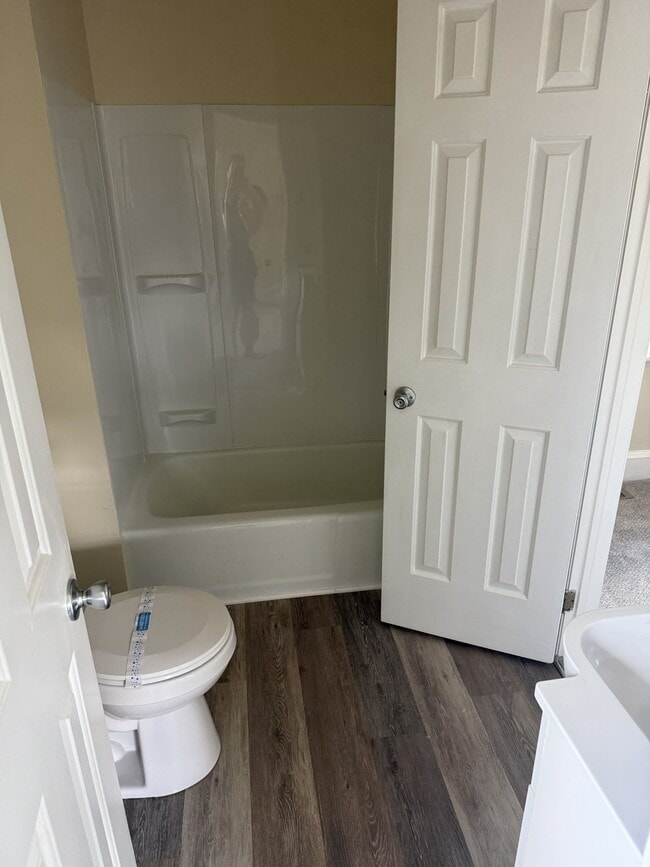75 E Main St Unit 3