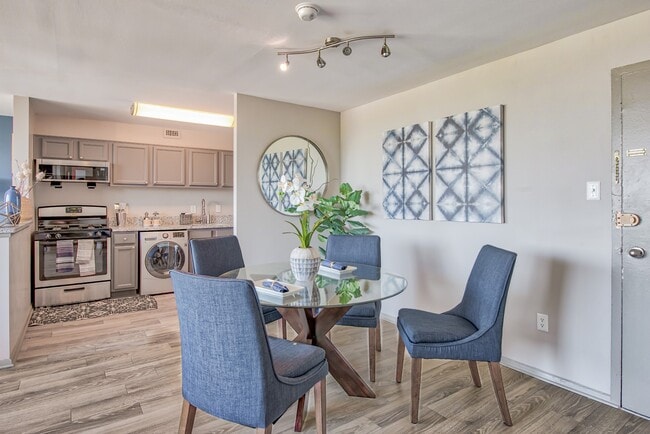 Photo - The Square at 511 Apartments