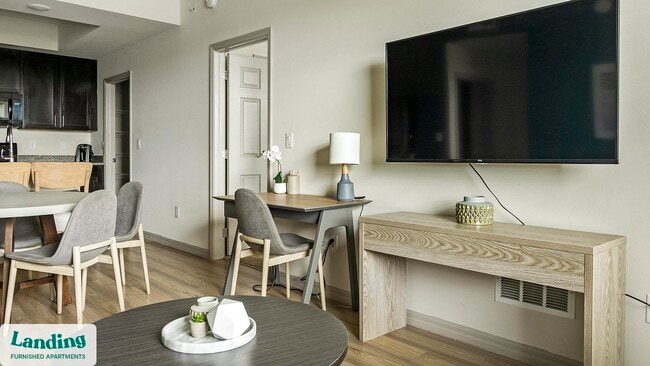 Photo - 4985 Eastwood Greens St Unidad 13-304.1407649