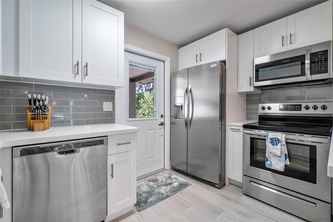 Photo - 1634 NE 3rd Ave