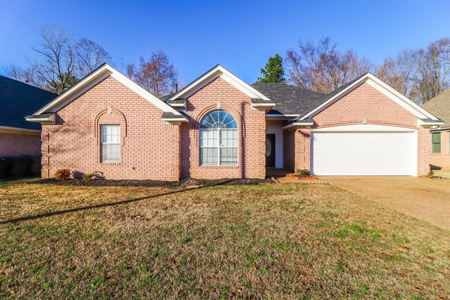 Building Photo - 8648 Tropicana Dr N