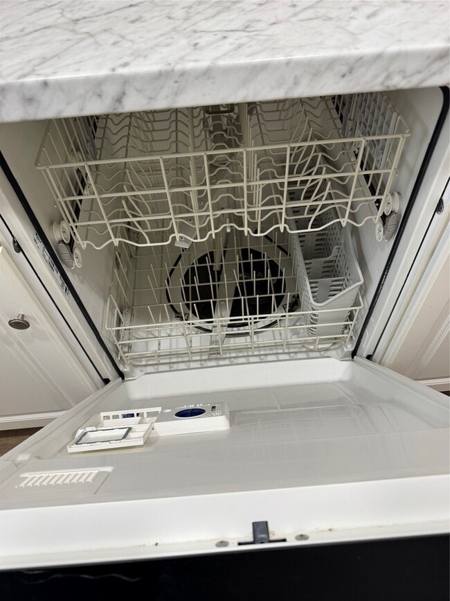 Photo - 13029 Nyack Dr