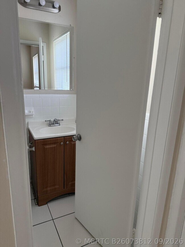 1431 SW 44th Terrace Unit 3