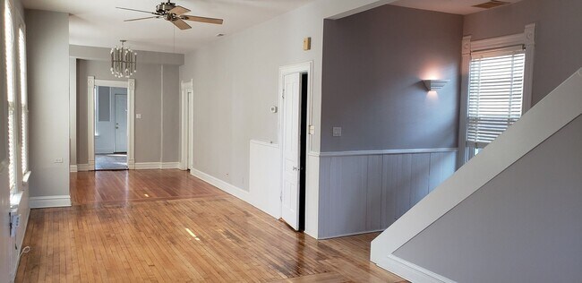Photo - 2113 W Charleston St Apartment