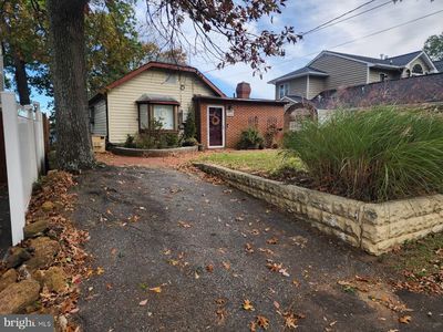 Photo - 332 S Riverside Dr