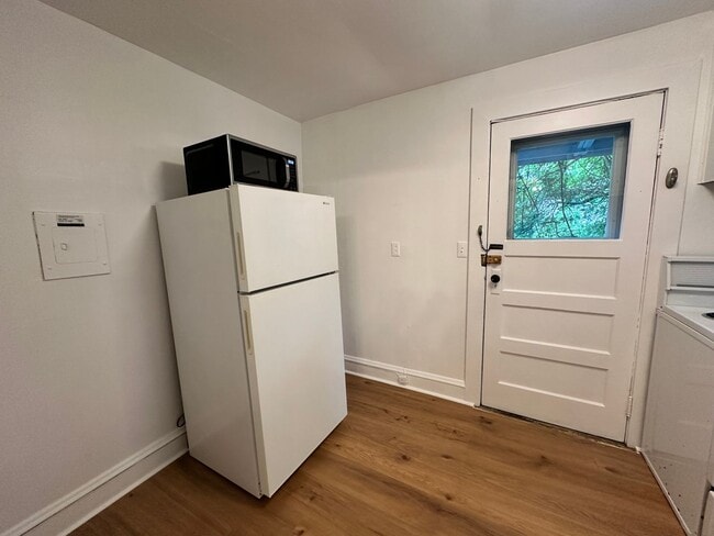 Photo - Unit for rent off of Griffin Avenue! Avail...