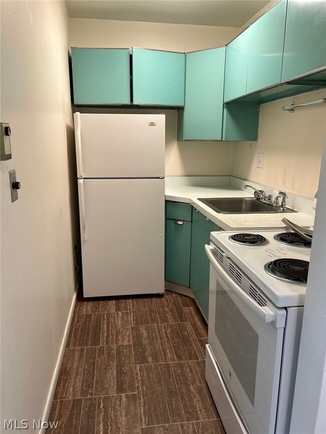 Photo - 3601 Beaumont Dr Unit 7