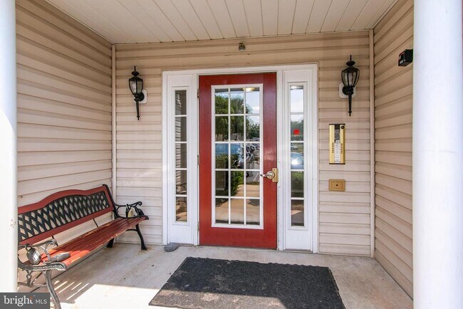 Photo - 502 Bradley Ct Unit 5D