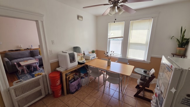 40 Lawrence St Unit 1
