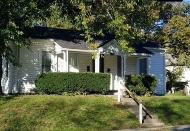 Building Photo - 822 Tippecanoe St Unit 822 Tippecanoe Street #A