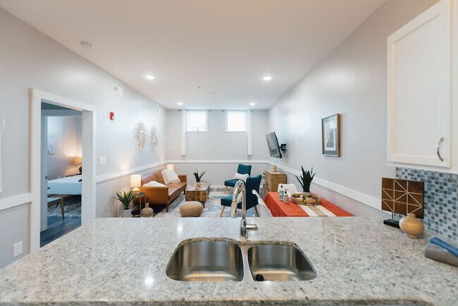 Photo - 117 Spring St Unidad SI ID1397976P