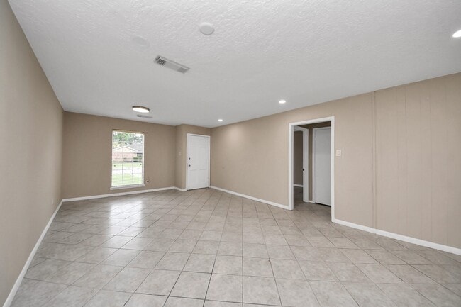 Photo - 11607 Neff St