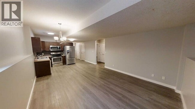 Photo - 8634-888B 88B St