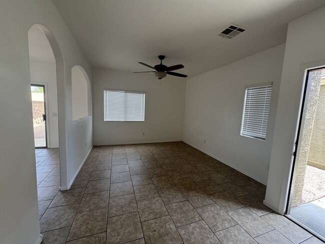 Photo - Desert Ridge House