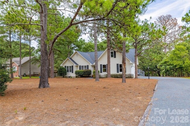 102 Seminole Ct