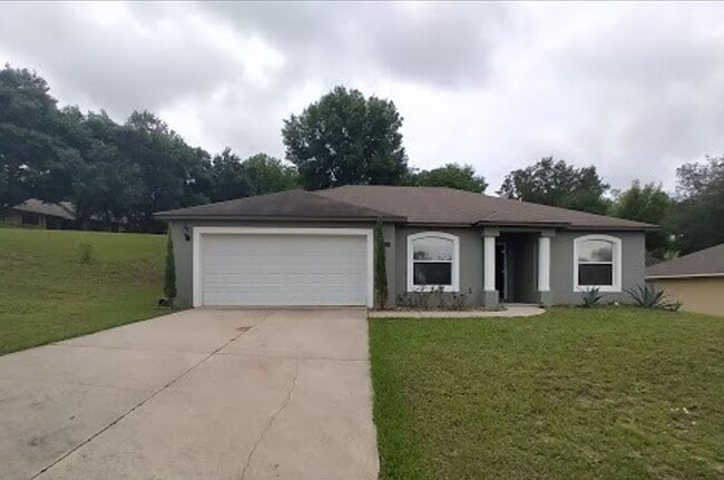 Building Photo - Coming Soon! Beautifully Renovated Clermon... Rental
