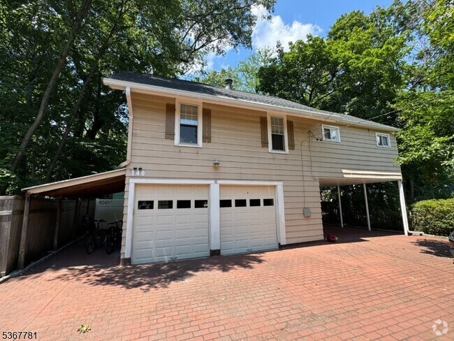 Building Photo - 140 Montclair Ave Rental