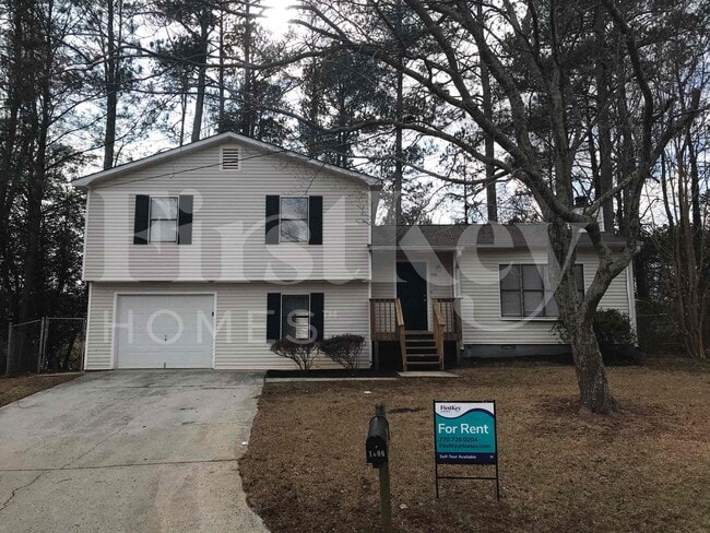 Building Photo - 1006 Hicksmil Ct SW