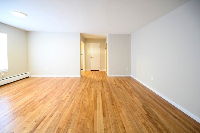 Lafayette Park Apartments