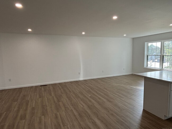 Photo - 38 Golden Hill St Unit A