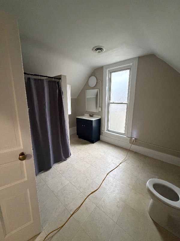 Photo - 133 Defiance Ave