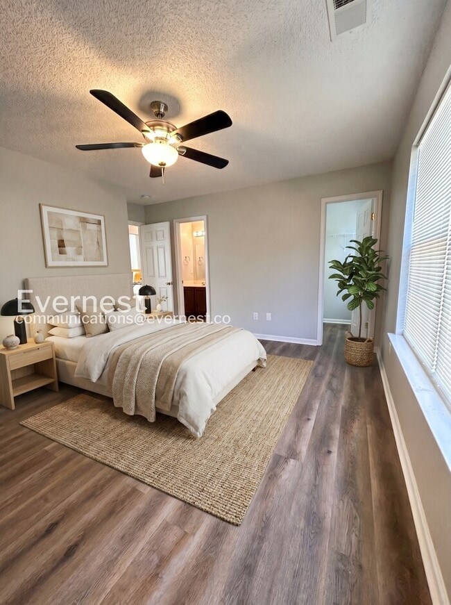 Photo - 10339 Gold Pan Rd