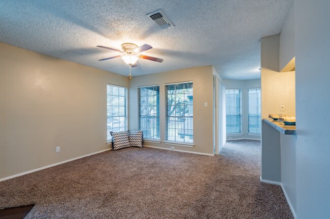 Oak Bend Apartments