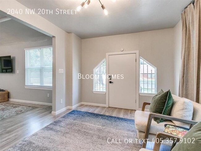 Photo - 2040 NW 20th St
